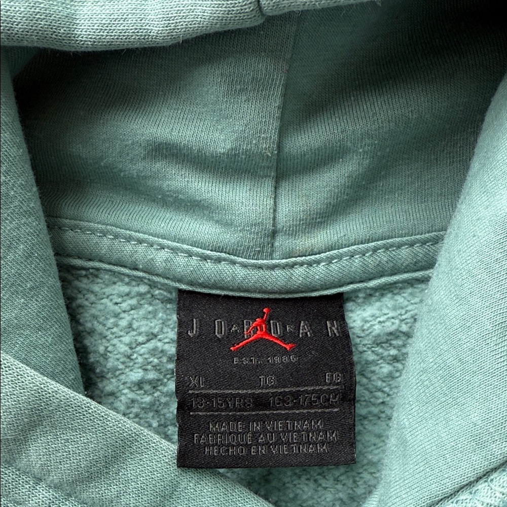 Jordan boy’s Hoodie - Picture 2 of 2